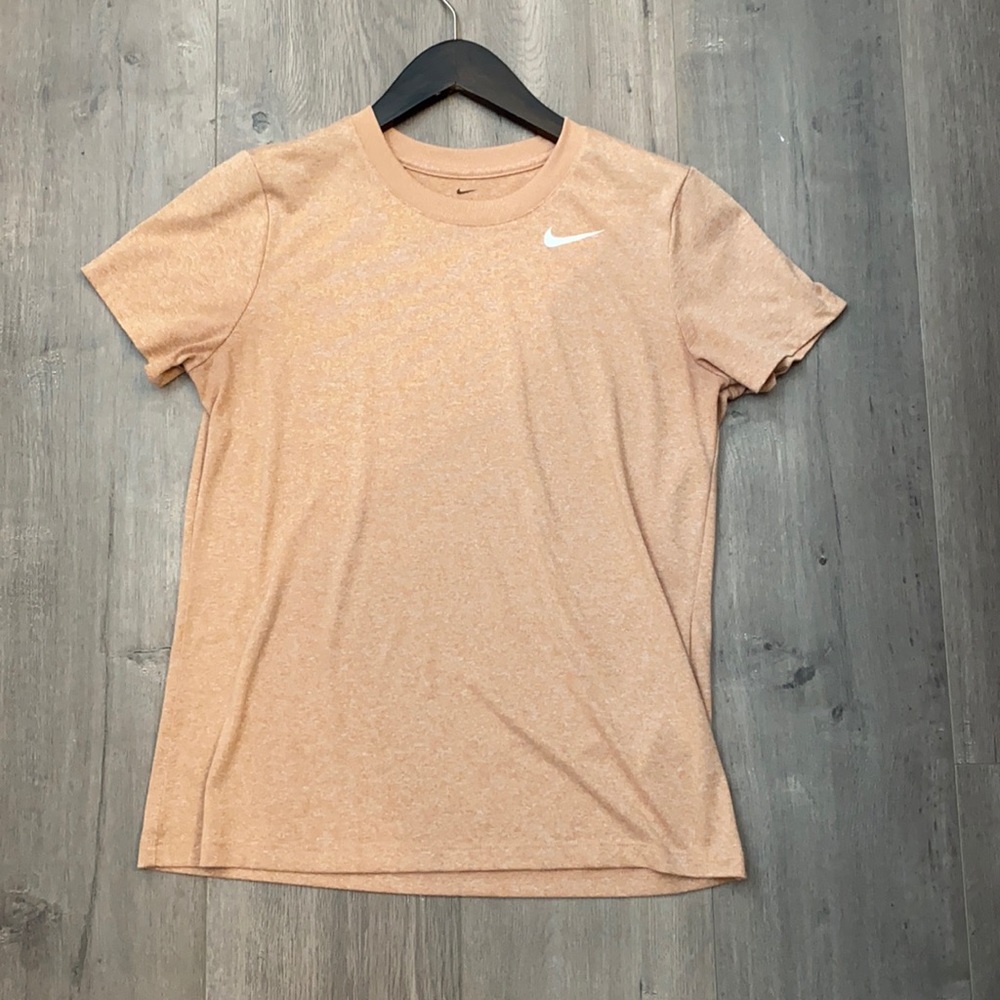 Women’s Nike tee